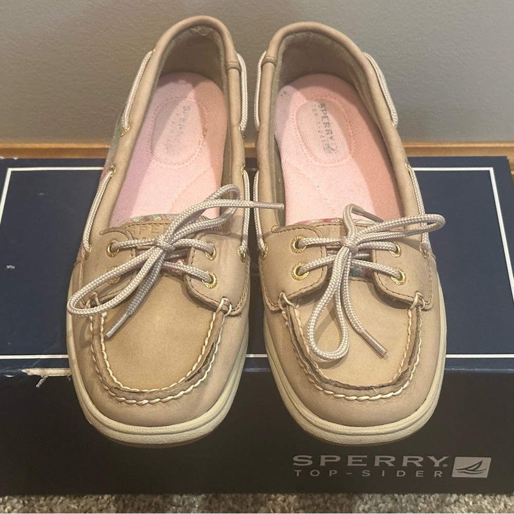 Sperry Laguna Shoes 7.5
